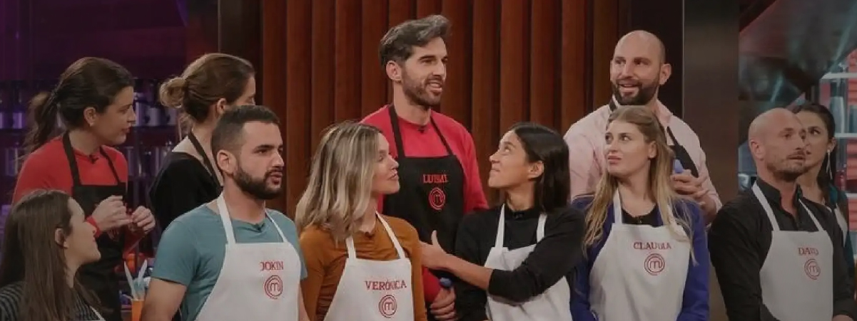 la comunidad de MasterChef españa con sus delantales personalizados