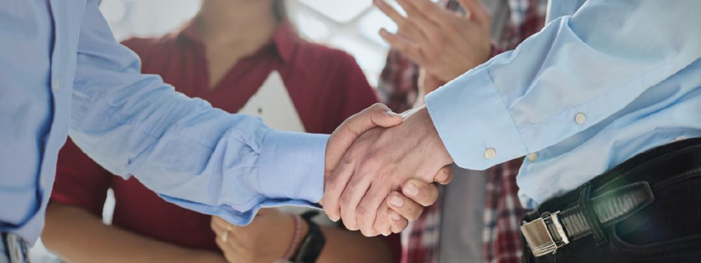 el networking en las ferias para construir alianzas estratégicas